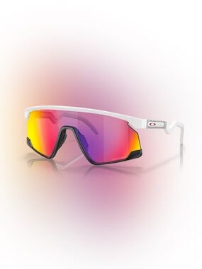 Oakley Sunglasses BXTR Prizm Road Lenses / Matte White Frame
